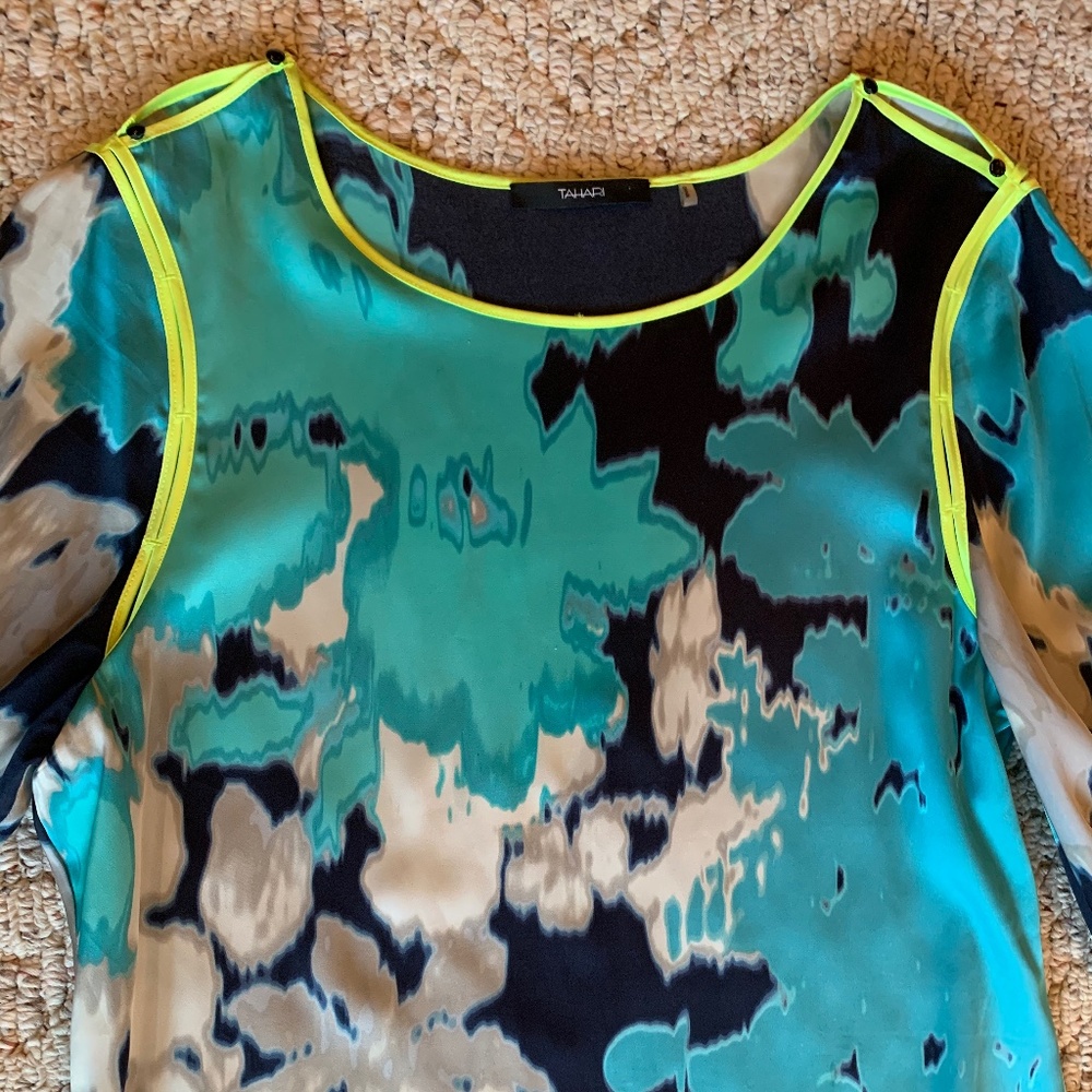 Abstract Patterned Blouse - image 5